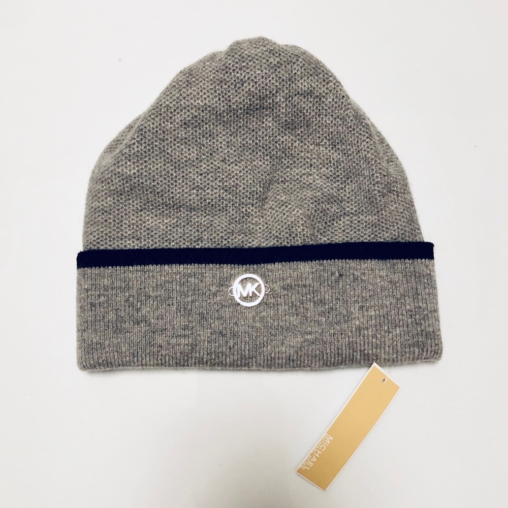 Michael Kors winter knit hat